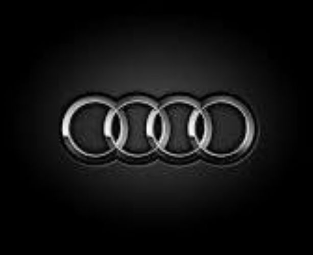 AUDIQ3 2.0 TDI 150CV DESING STRONIC